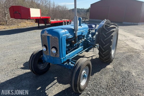 Fordson Super Major - Mva fri traktor